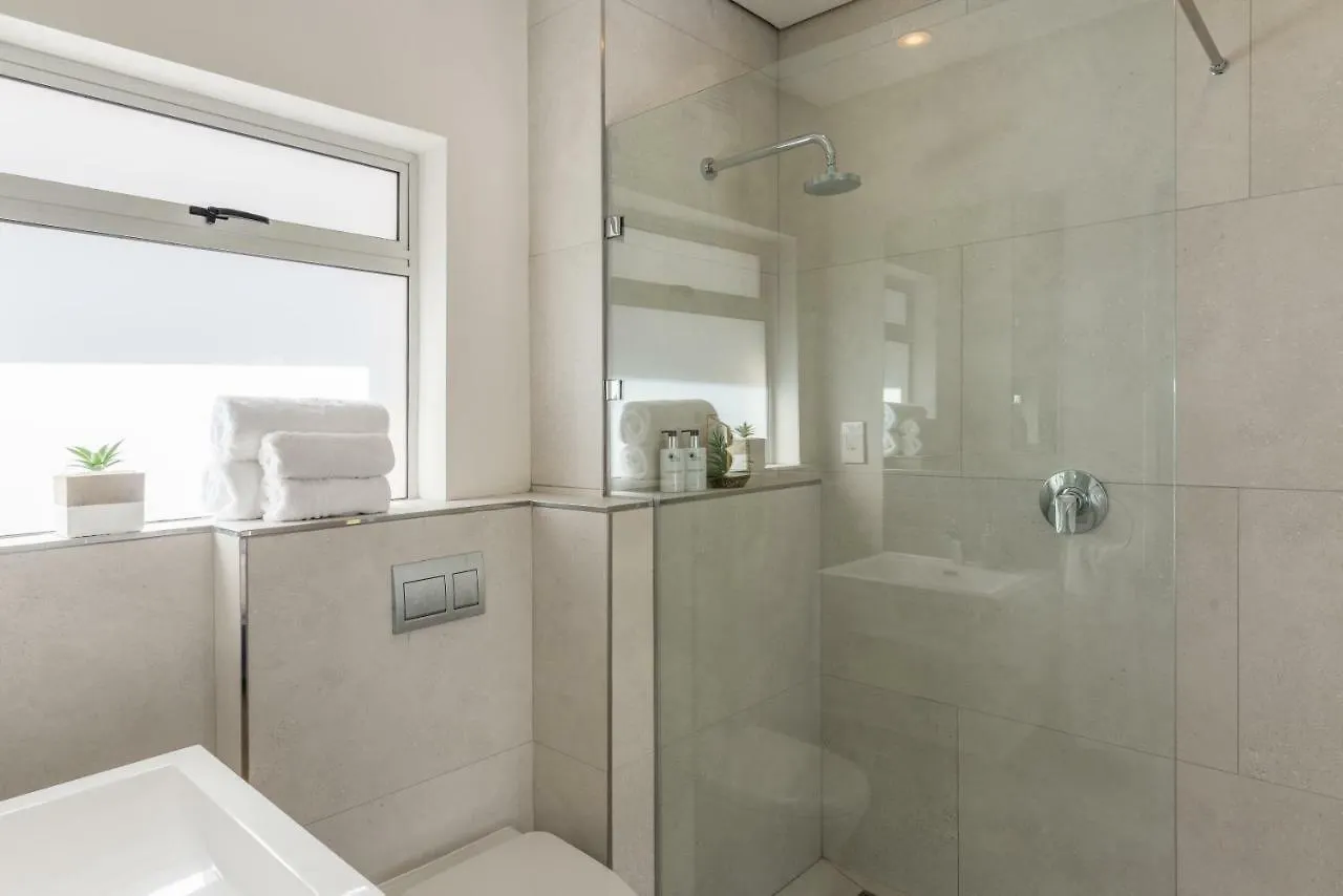 Exquisite Lion'S Head Views In Bantry Bay Apartment Cape Town 0*,