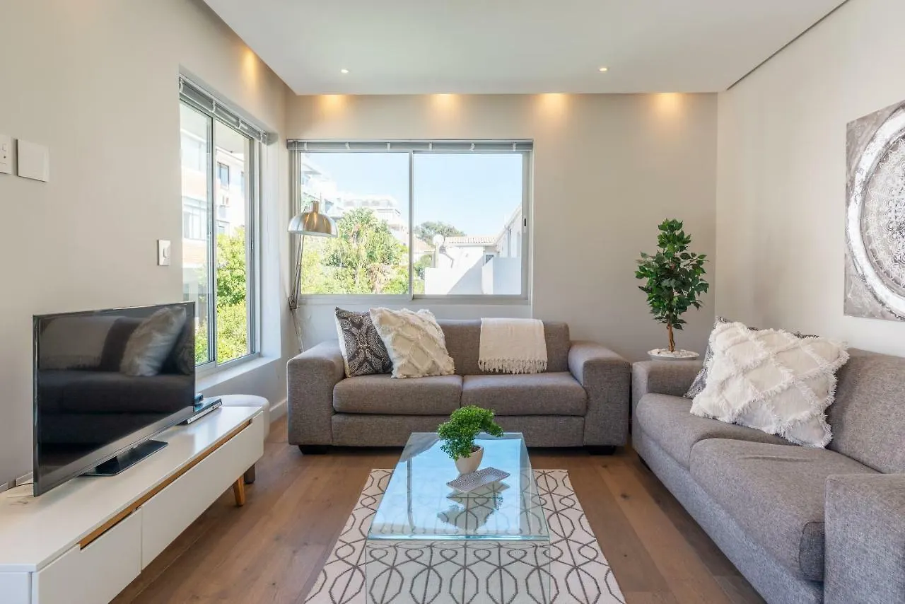 Exquisite Lion'S Head Views In Bantry Bay Apartment Cape Town 0*,  South Africa